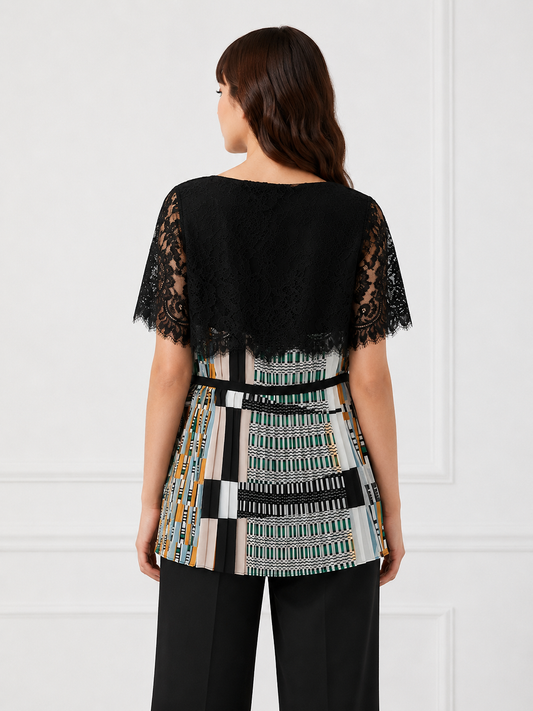 Elegant Blouse BREVE with delicate pleats, lace sleeves, and feminine basque detail