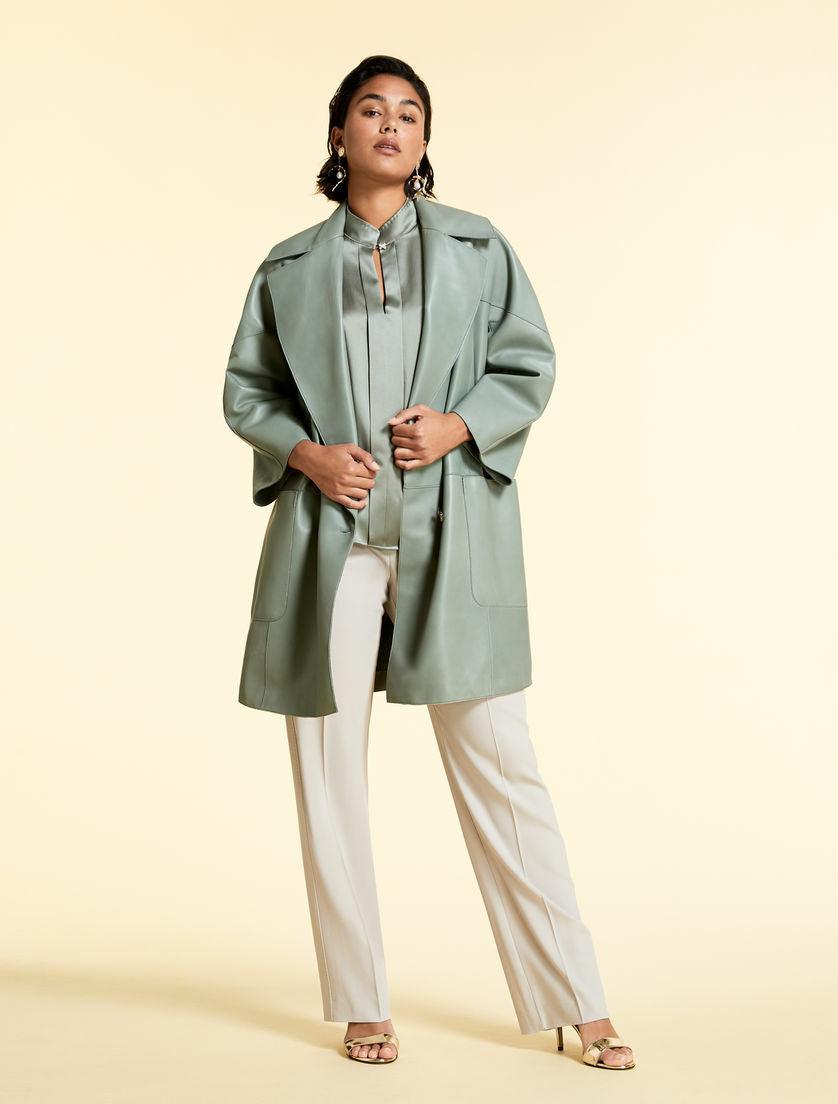 Lightweight silk blouse with stand-up collar and V-neck top Bachera