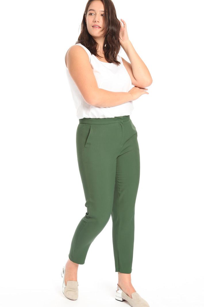 Trousers RAMPA luxury knitted trousers with zipper detail and French pockets
