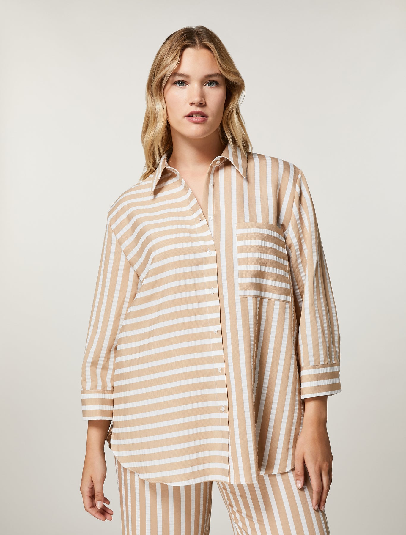 ALABAMA striped tunic worn open over matching pants