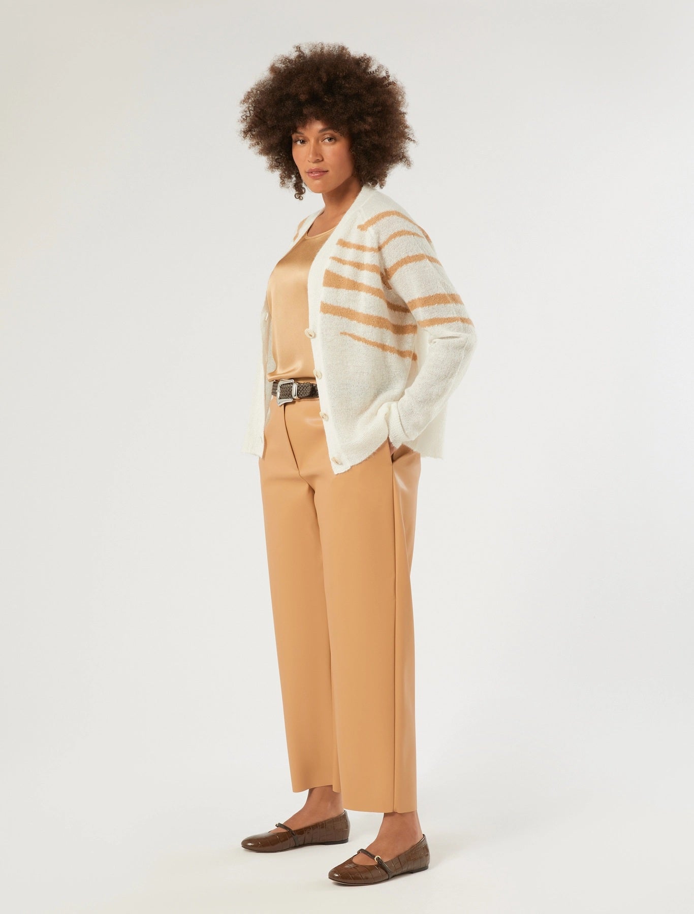 Light beige faux leather trousers A OCCHIO by Persona by Marina Rinaldi, side view on model