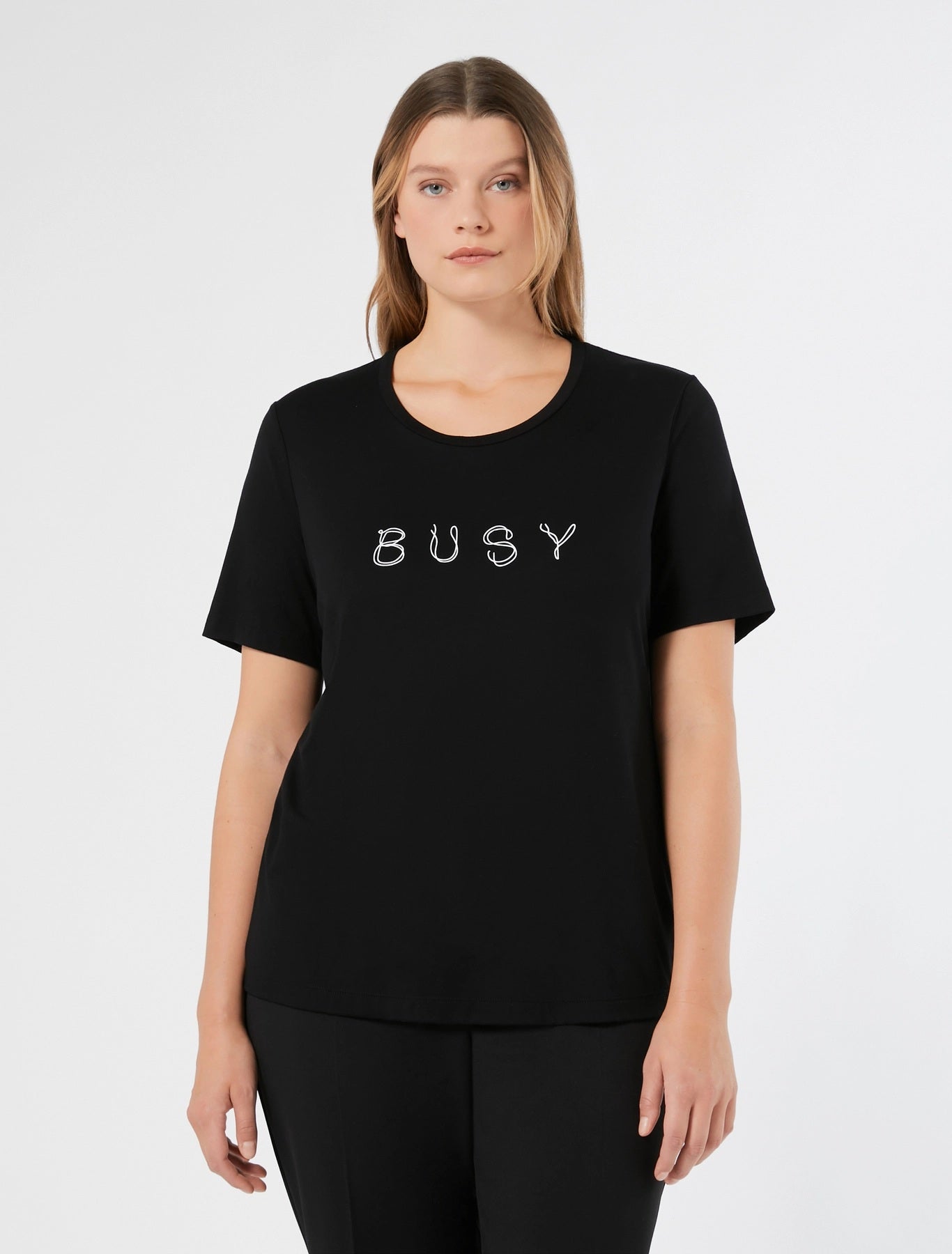 Front view of black ALBI T-shirt with "BUSY" print – Persona by Marina Rinaldi