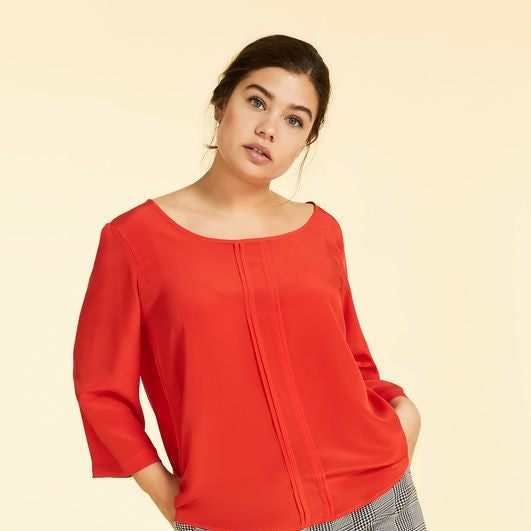 Silk Top BEGONIA with long sleeves for elegant comfort and luxurious feel