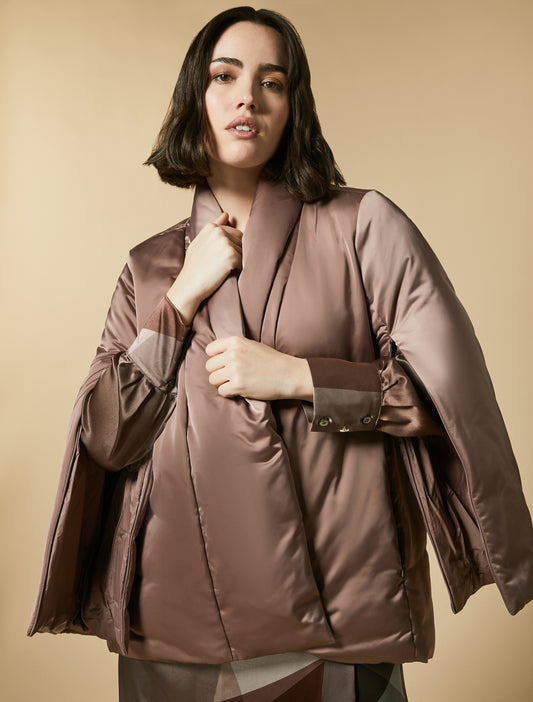 Slightly flared down jacket in duchesse fabric featuring a crossover stand-up collar at the front, in addition to zip-up sleeves and concealed-zip in-seam dart side pockets