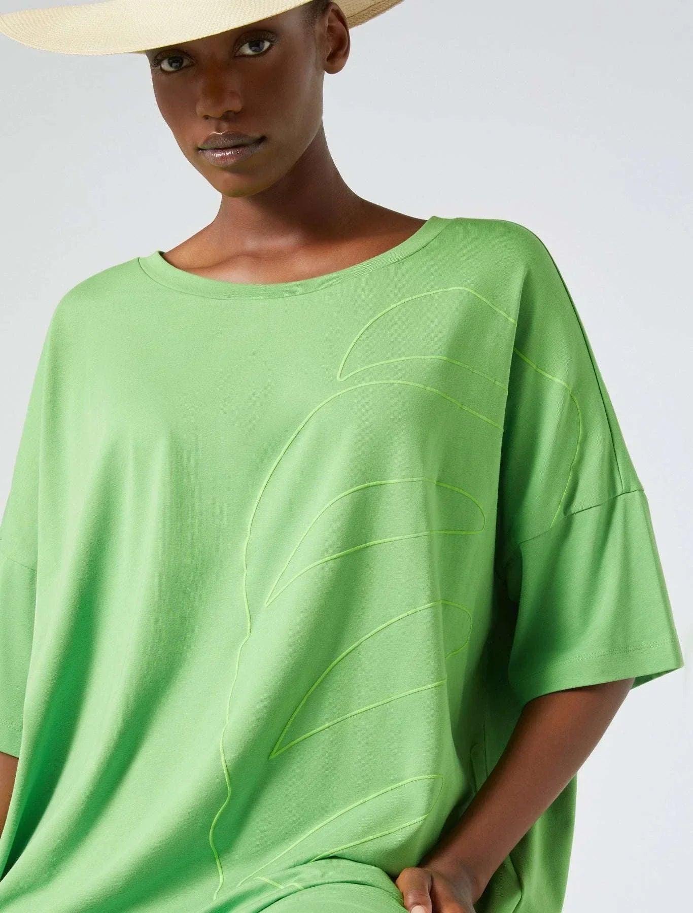 ULTIMO summer dress oversized cotton T-shirt style with placed print and short sleeves for warm weather
