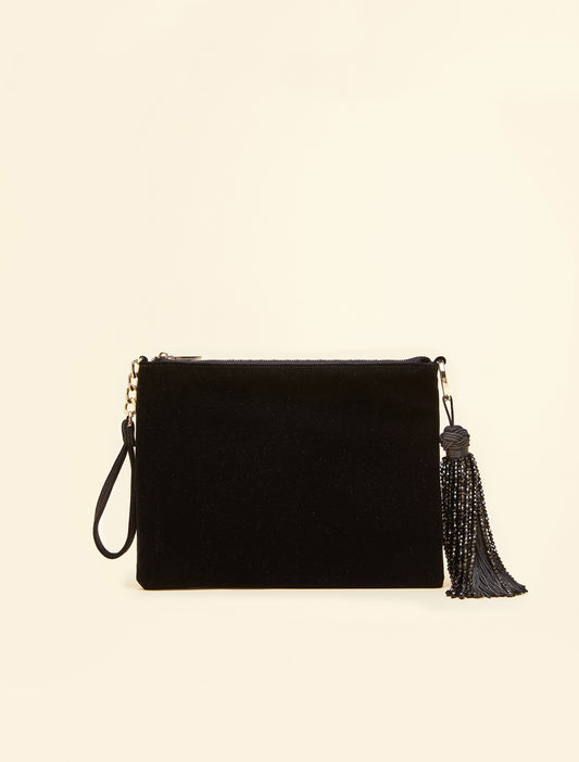 SAHARA velvet clutch bag with tassel and wrist strap – front view