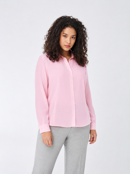 Elegant BACCARAT fitted blouse with long sleeves and buttoned cuffs in luxurious silk blend