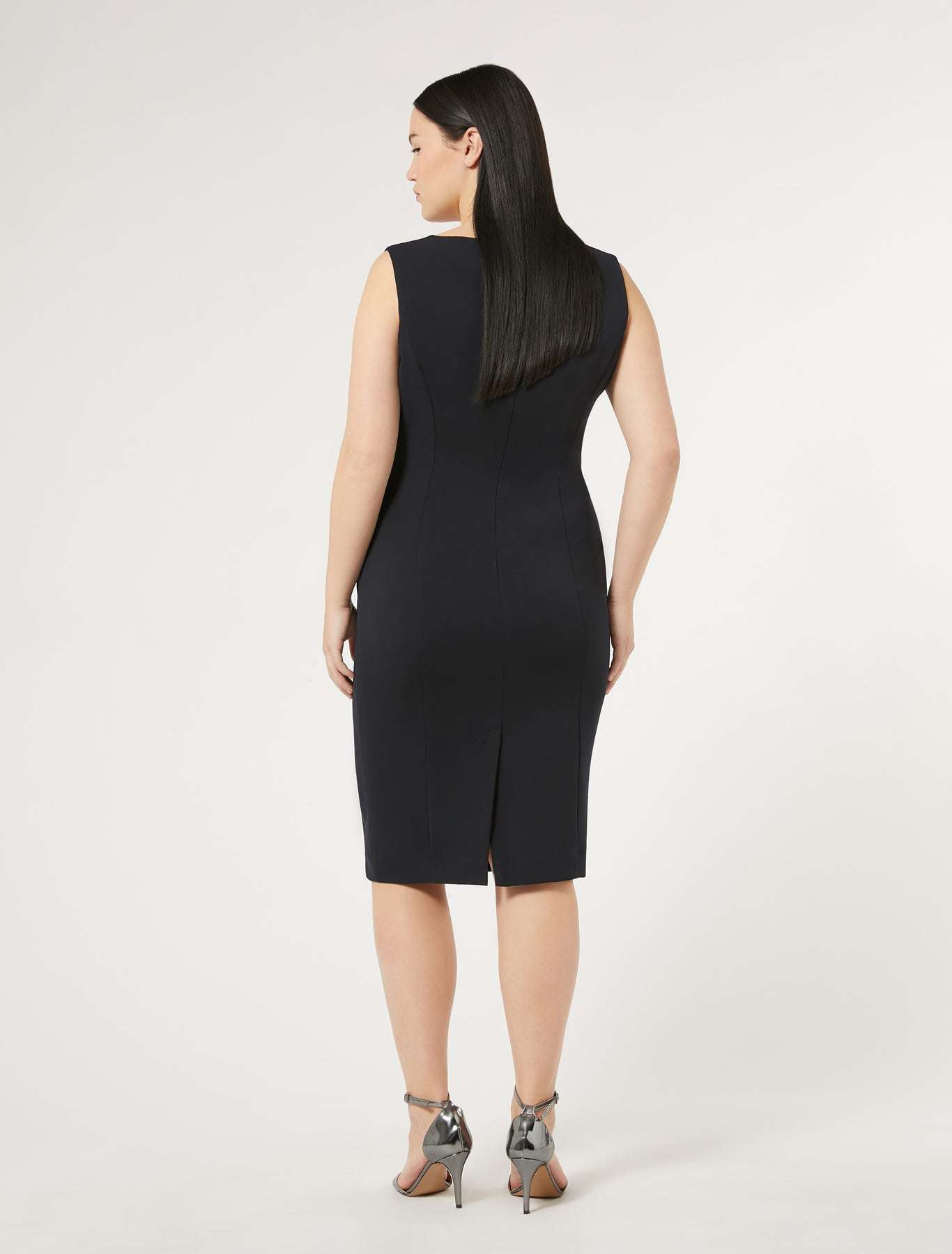 Princess Dress DAMIERE in elegant cady fabric with round neckline and detachable sleeves