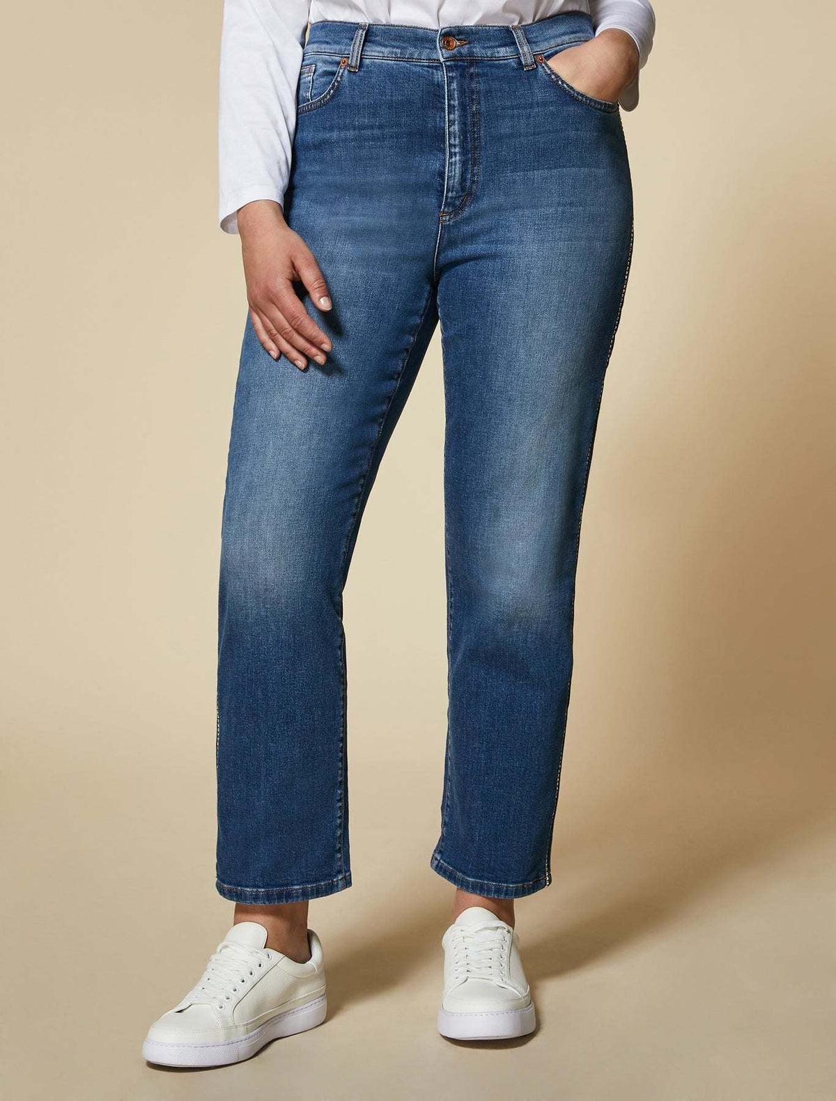 Mid-blue soft stretch denim IDEALE jeans featuring classic five-pocket design, straight-leg cut, and subtle fading.