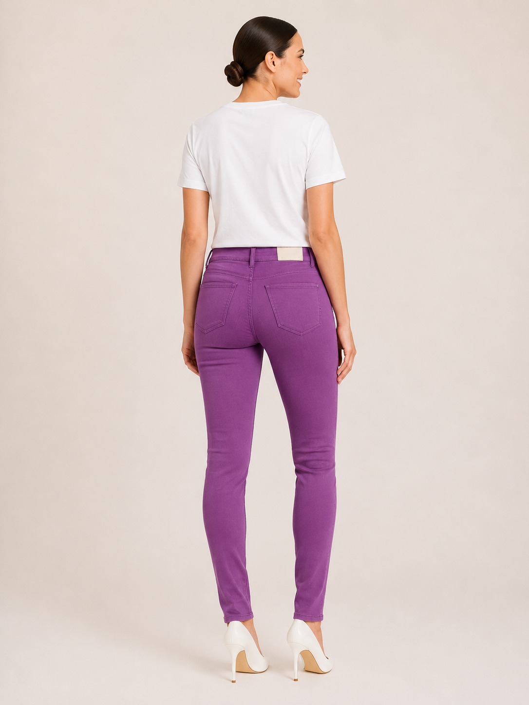 High-rise cropped jeans with crystal-embellished front pockets and stretch cotton denim