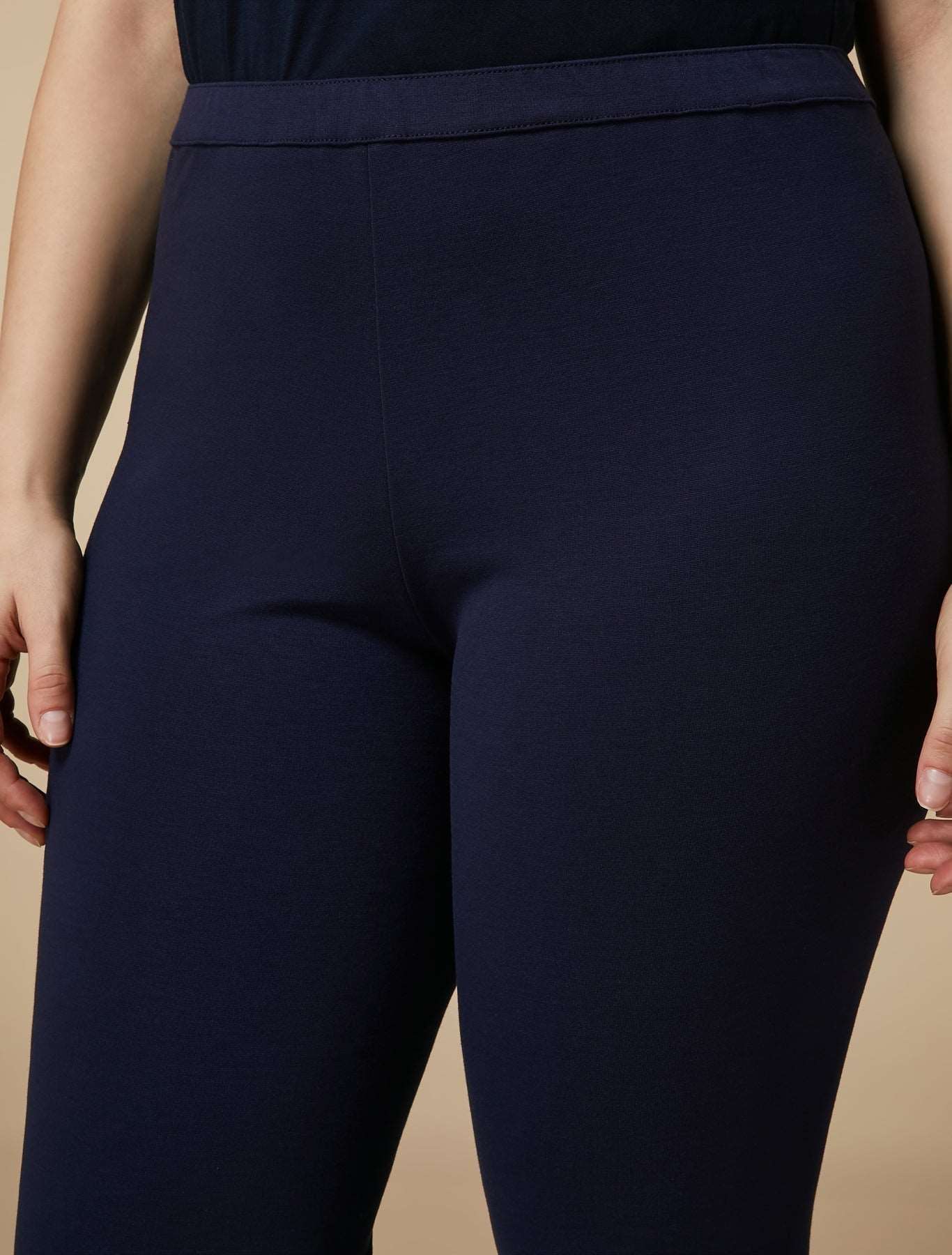 Leggings OCCHIATA Milano knitted jersey slim fit with elastic waistband and ergonomic arrow hem details