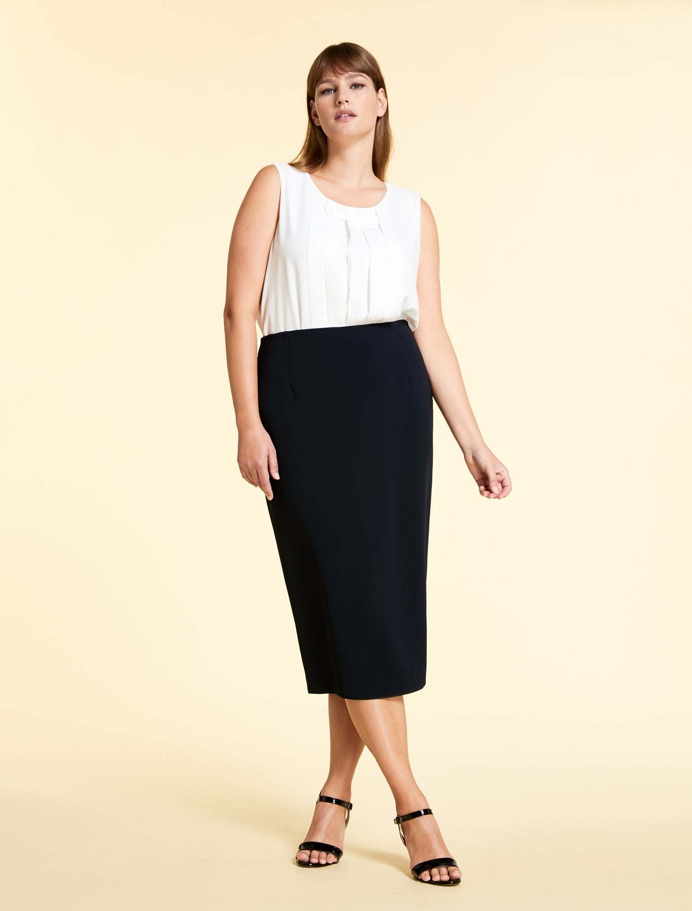 Skirt COLONNA pencil skirt in triacetate fabric with back vent and hidden zipper closure