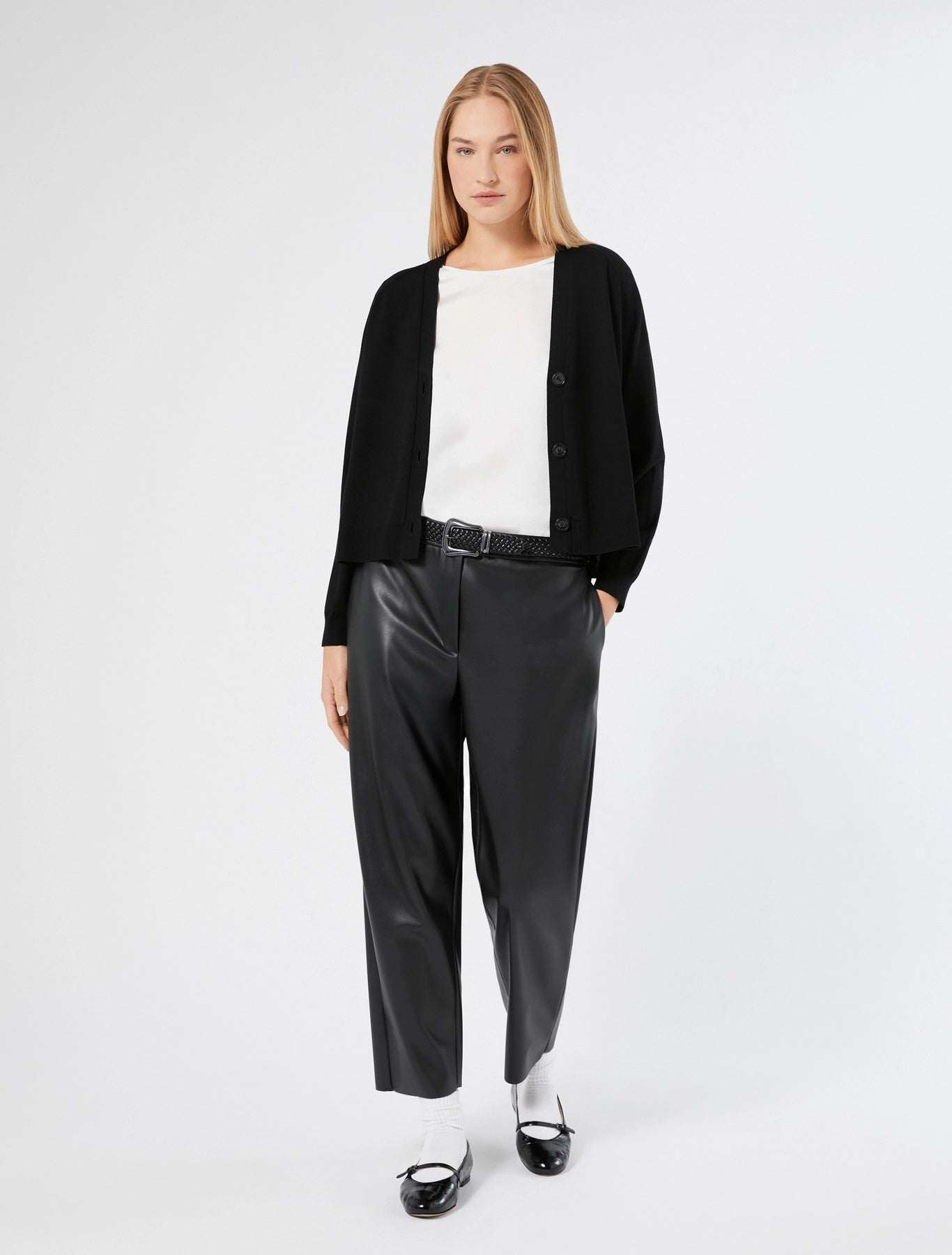 Sleeveless Top PACCHE in hammered satin with round neckline and side slits from Persona by Marina Rinaldi