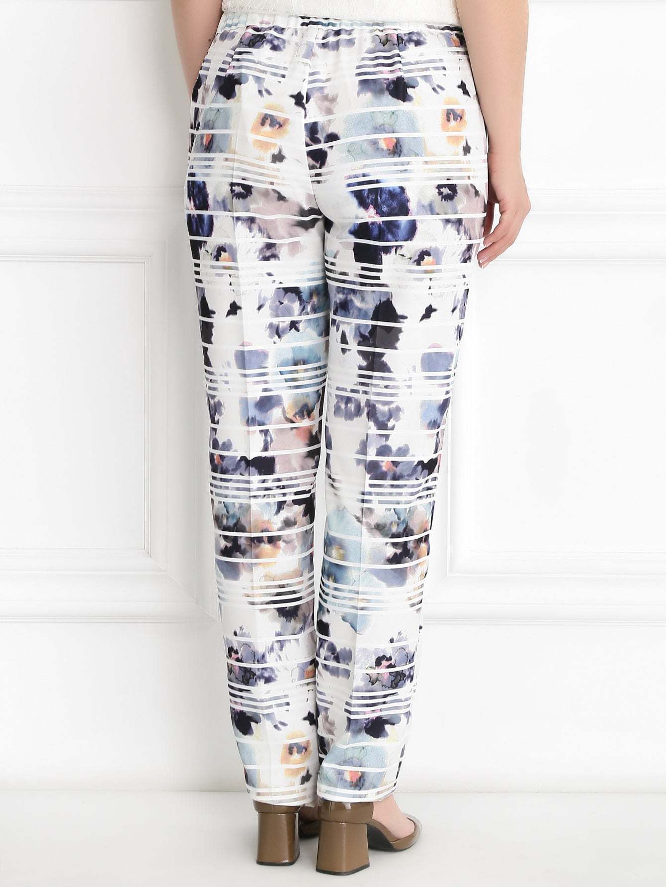 Trousers RUBINO wide straight leg with elastic waistband and front zipper closure for women