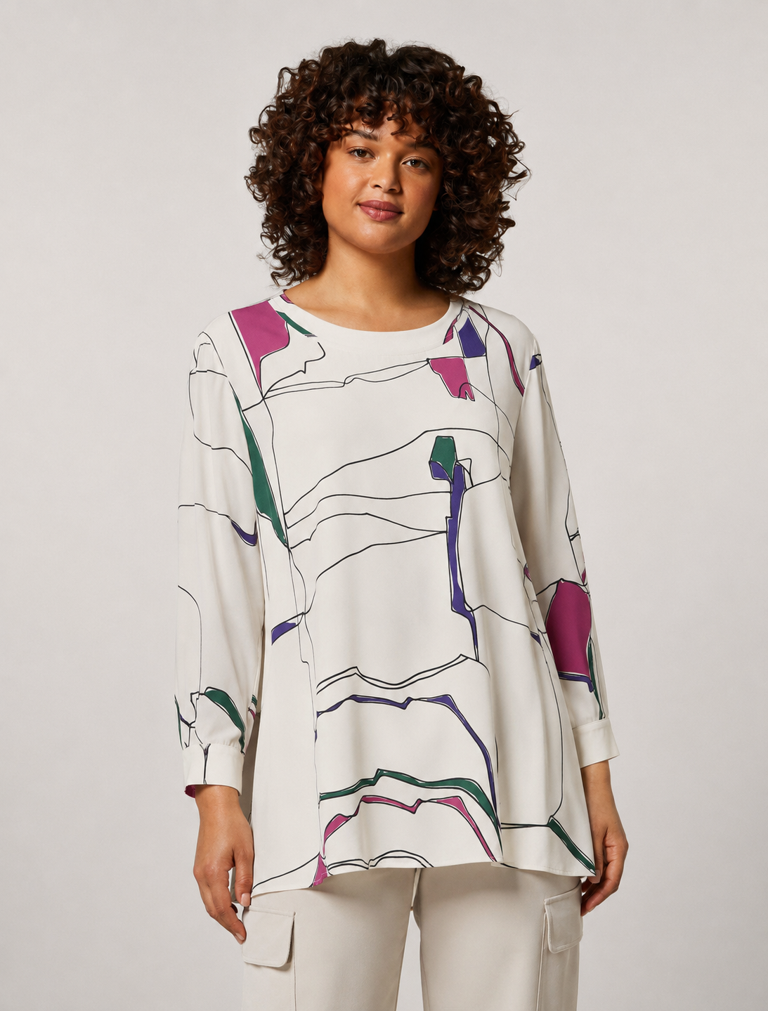 Long-sleeved Tunic FATALITA with round neckline and printed pattern made of 100% viscose