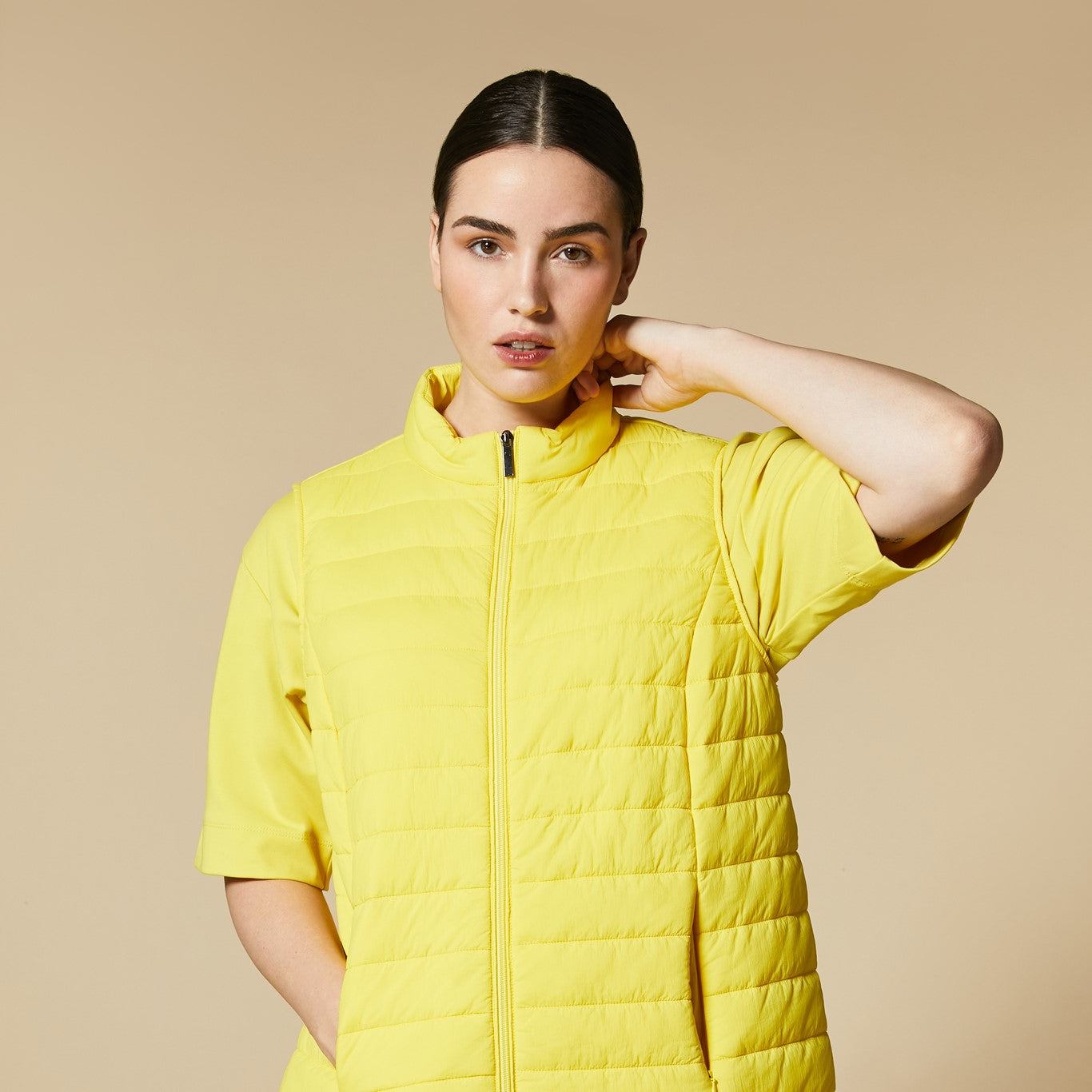 Quilted vest PASSO sleeveless with stand-up collar and zippered pockets